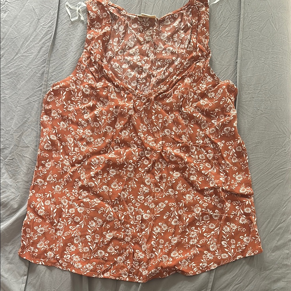 a.n.a Rust and White Floral Tank Top